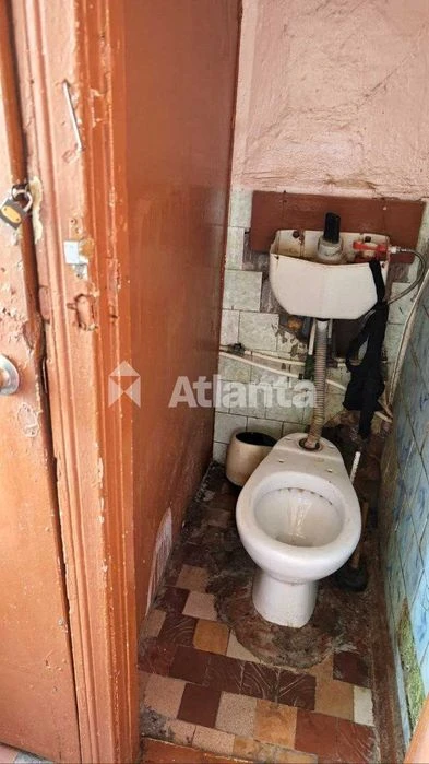 Продається кімната в Одесі.