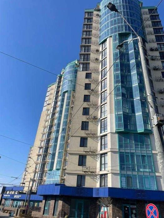 Продам квартиру жк Аквамарин