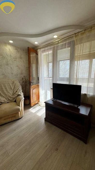 Продам квартиру на Небесной Сотне, Таирова, Киевский район