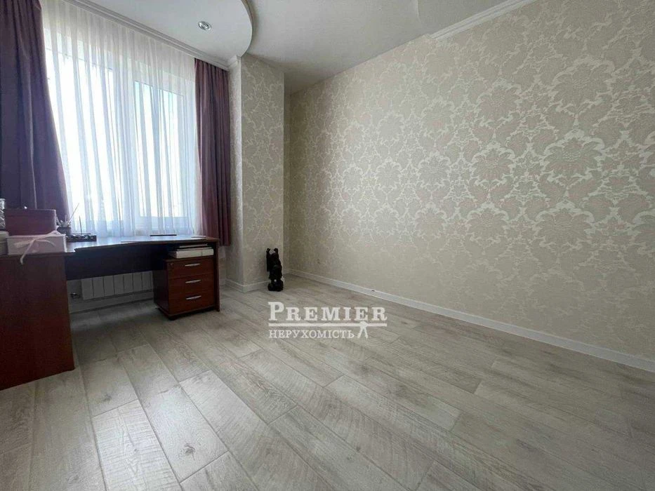 Терміново! Ексклюзивна 3-кімнатна квартира 96м2 Ремонт Ноекл