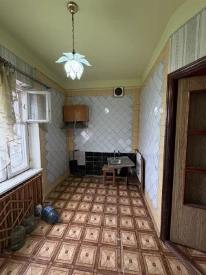 Трехкомнатная чешка, Штурмовая ул., Правый берег