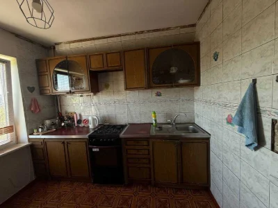Продам двухкомнатную квартиру на ул. Богдана Завады