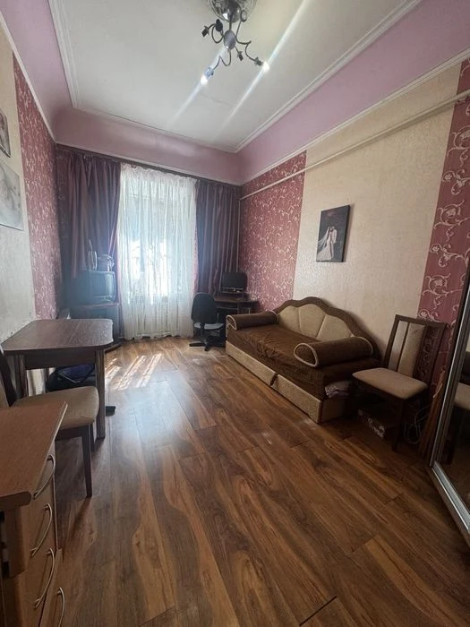 Продаж 1-кімнатної квартири на Молдаванці, вул. Прохоровська