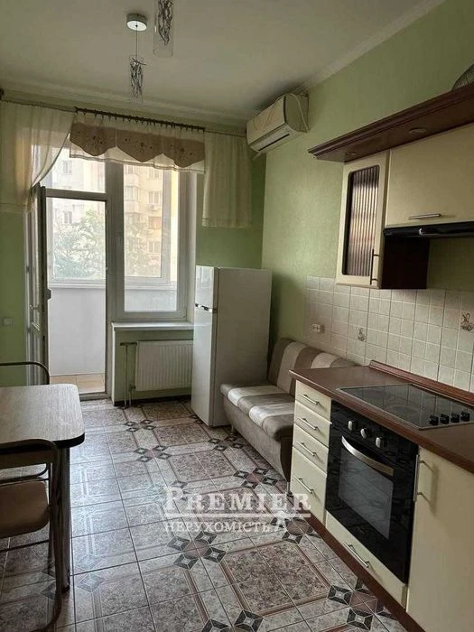 Продам світлу 1кім. квартиру  Ремонт, меблі, техніка 46,2 м²