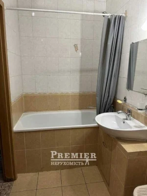 Продам світлу 1кім. квартиру  Ремонт, меблі, техніка 46,2 м²