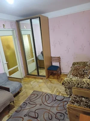 1 кв. 4/5. Космос. Ул.Чумаченко. ТОРГ.