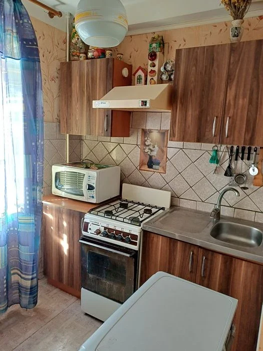 1 кв. 4/5. Космос. Ул.Чумаченко.