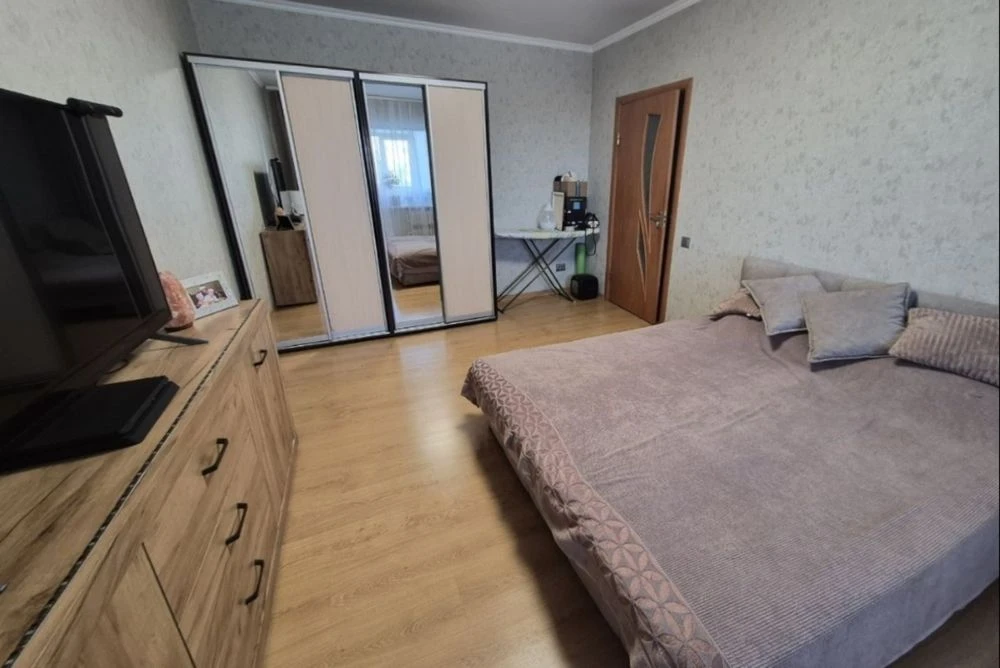 Продается 2х комнатная квартира, 4/10 этаж, ул. Рубано