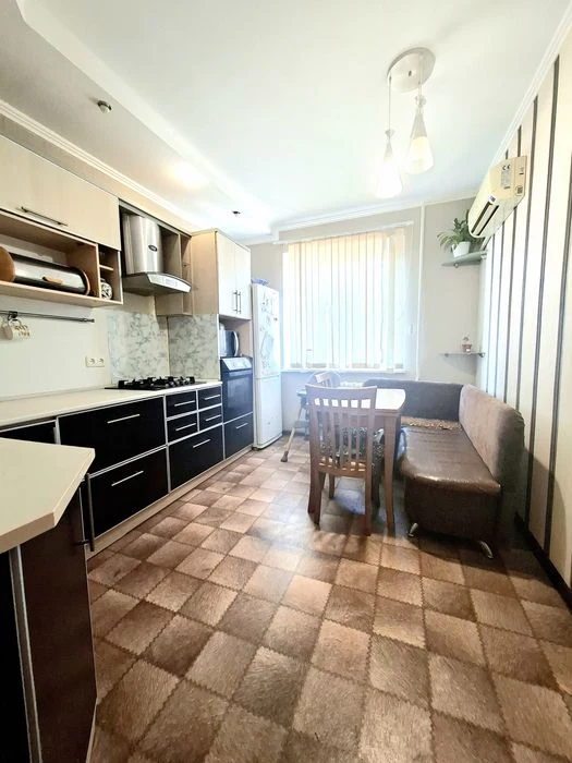 4-room apartment for sale on Rubana Street