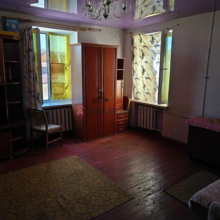 3-room apartment for sale at Kosmichna Street, 30.