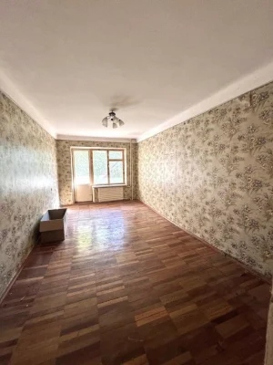 Продается 3 ком квартира в Осипенковском р-не по улице Руста