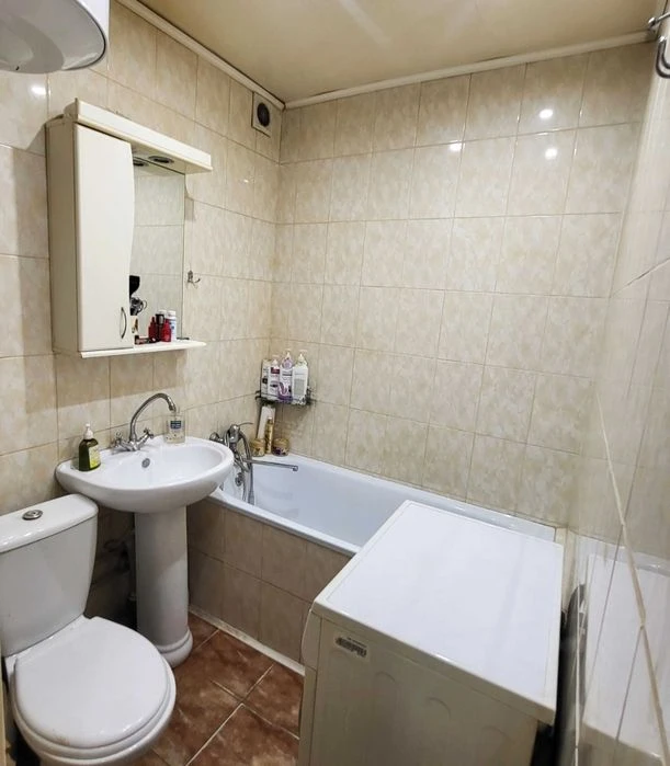 Продаж 1-но к.кв. вул. Запорізька, буд.13, 8/9 поверх.