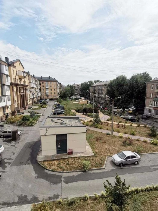 2-room apartment for sale on Stalevariv Street