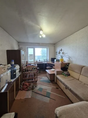 Продам 2-кімнатну квартиру в центрі міста на Паученка