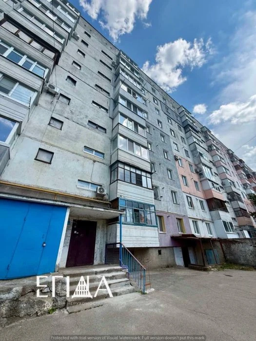 3-кімнатна квартира.АГО.ПІД РЕМОНТ.по вул. Кропивницького!