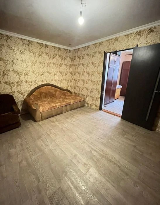 Продаж 3к квартири,  р-н Н.Балашівка