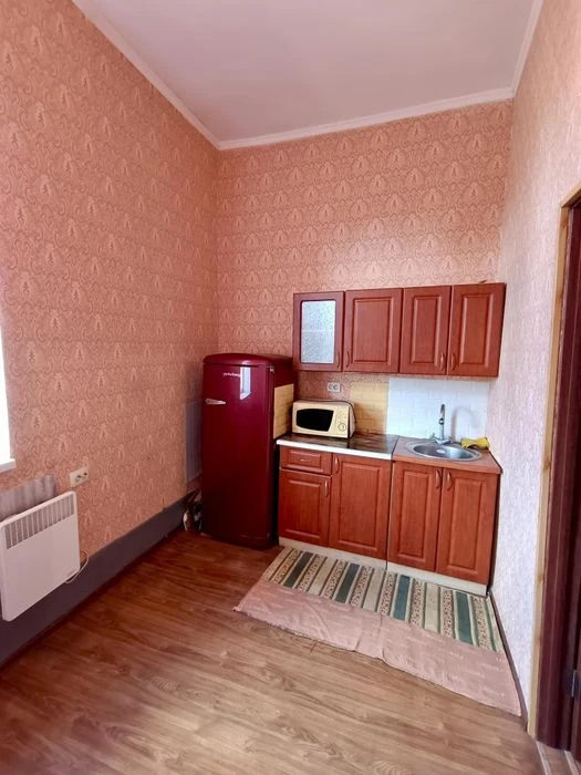 Продаж 1-кімнатної квартири в центрі міста