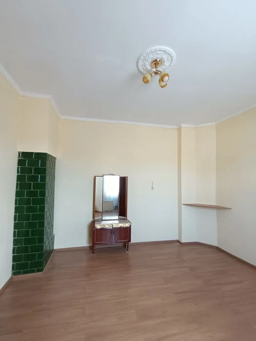 Продаж 1-кімнатної квартири в центрі міста