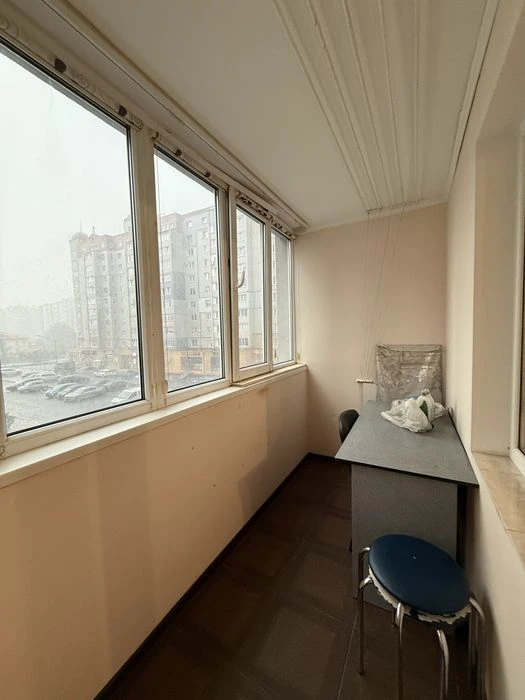 Продаж 1-кімнатної квартири з автономним опаленням. Район По