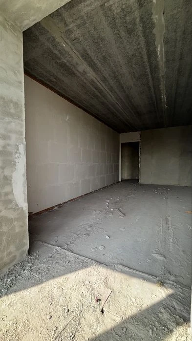 3 кімнатна квартира 118 м2 в ЖК Ковалівський під ремонт