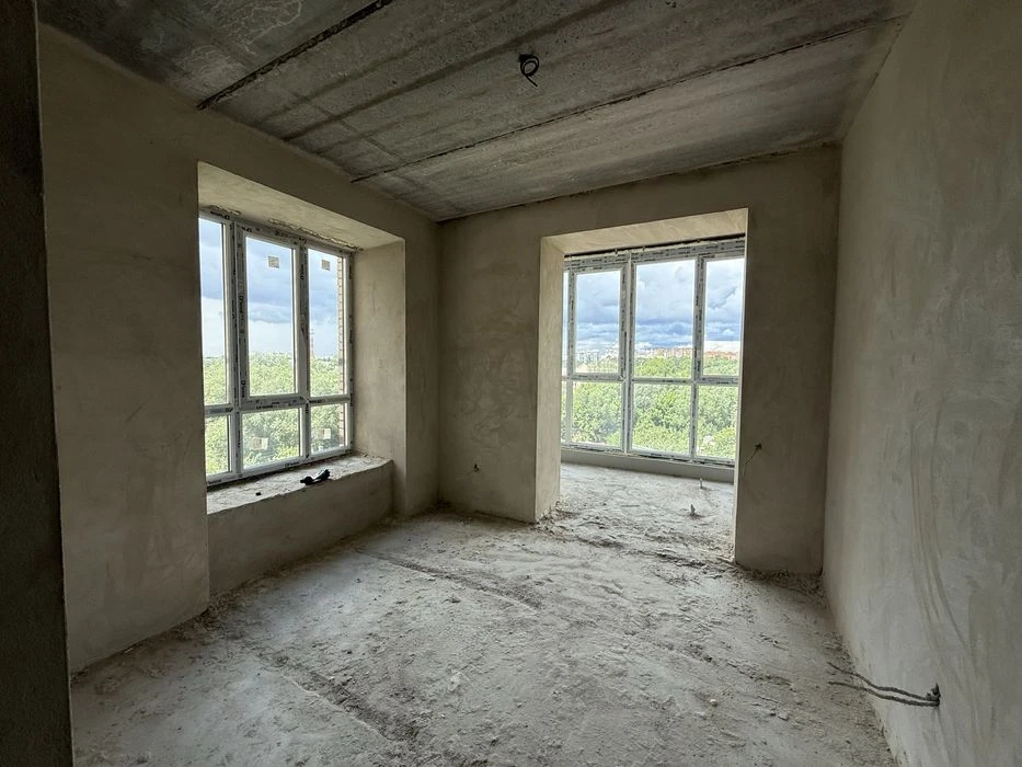 Продаж 2-кімнатної квартири в ЖК Атлант. 78кв.м на 4-му пове