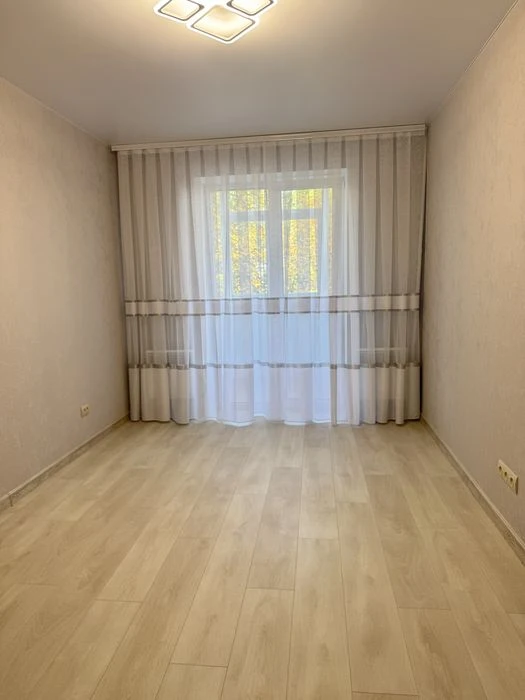 Продаж 3-х кімнатної квартири