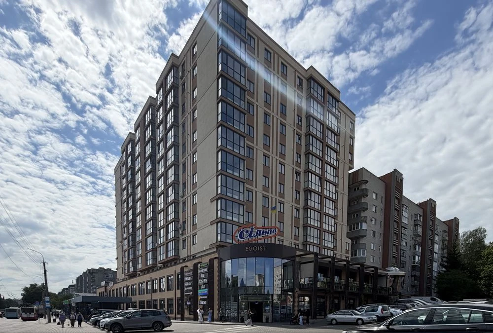 Продаж 1к новобудови Соборності район 33