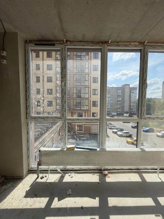 Продаж 1к новобудови Соборності район 33