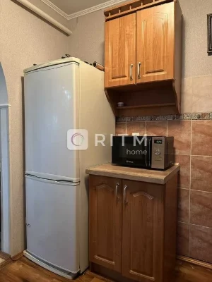 Продаж 2-кімнатної квартири на проспекті Перемоги.