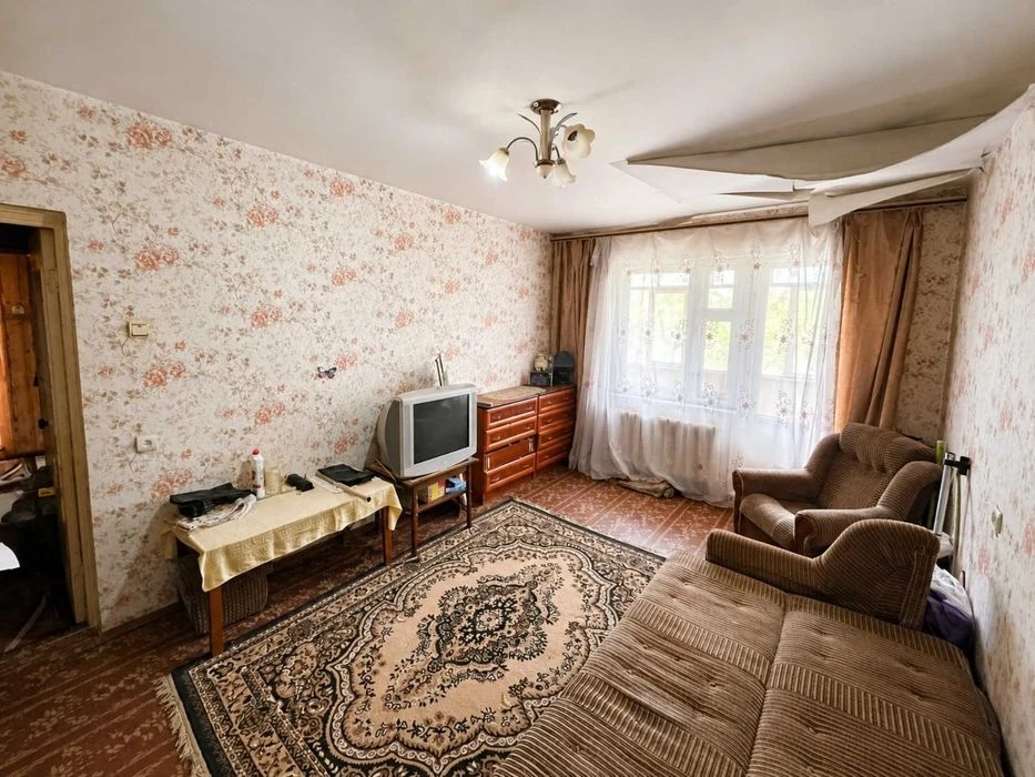 Продаж 2к квартири 52 кв. м на вул. Генерала Свиридова 40/1