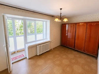 Продам 3-х комнатную квартиру на ЮТЗ.