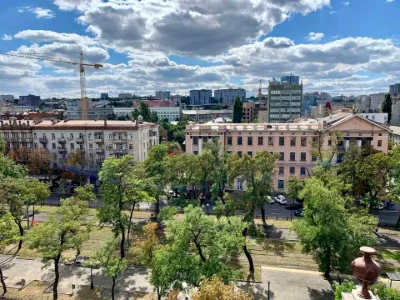 Квартира. Днепр, Дмитрия Яворницкого просп. (Карла Маркса)