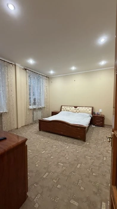 Продам якісну квартиру в центрі міста