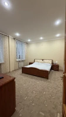 Продам якісну квартиру в центрі міста