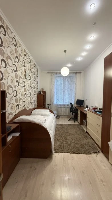 Продам якісну квартиру в центрі міста