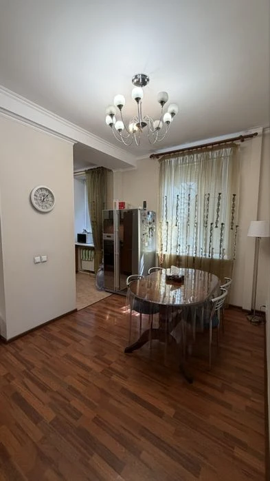 Продам якісну квартиру в центрі міста