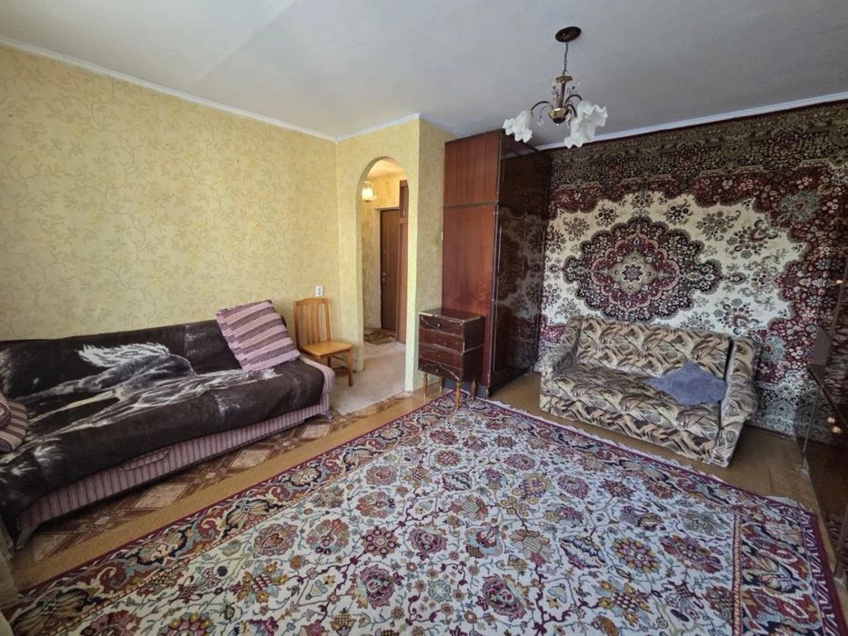 Продам 1к в Соляных