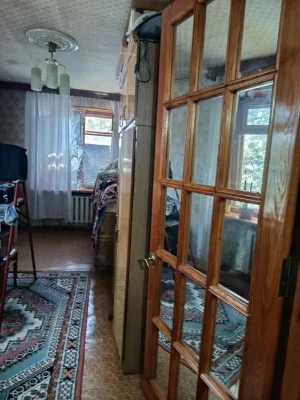 Продаю 3к/кв пр.Центральный ( Ценр.рынок),4/5,65/44/7 ,37000