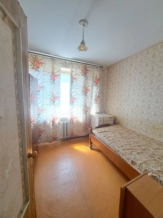 Продається 3 кк.пл.Перемоги