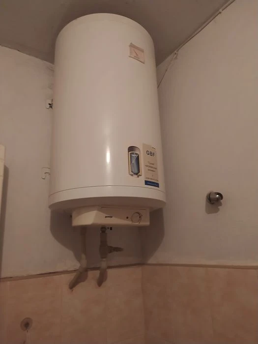 Продаю 2к Центр ул. Защука