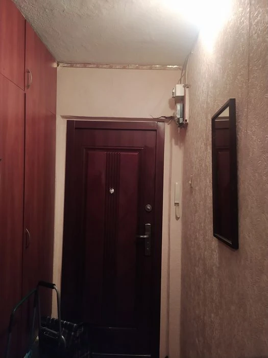 Продаю 2к Центр ул. Защука
