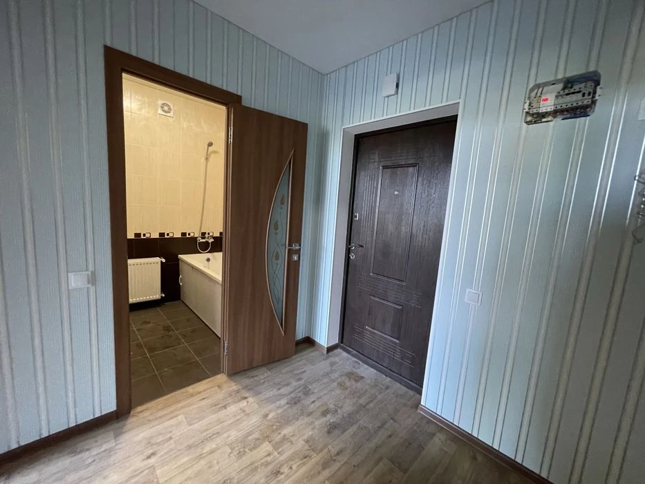 Продам 1к квартиру в ЖК «Мрія» . Ремонт.  Зданий будинок.