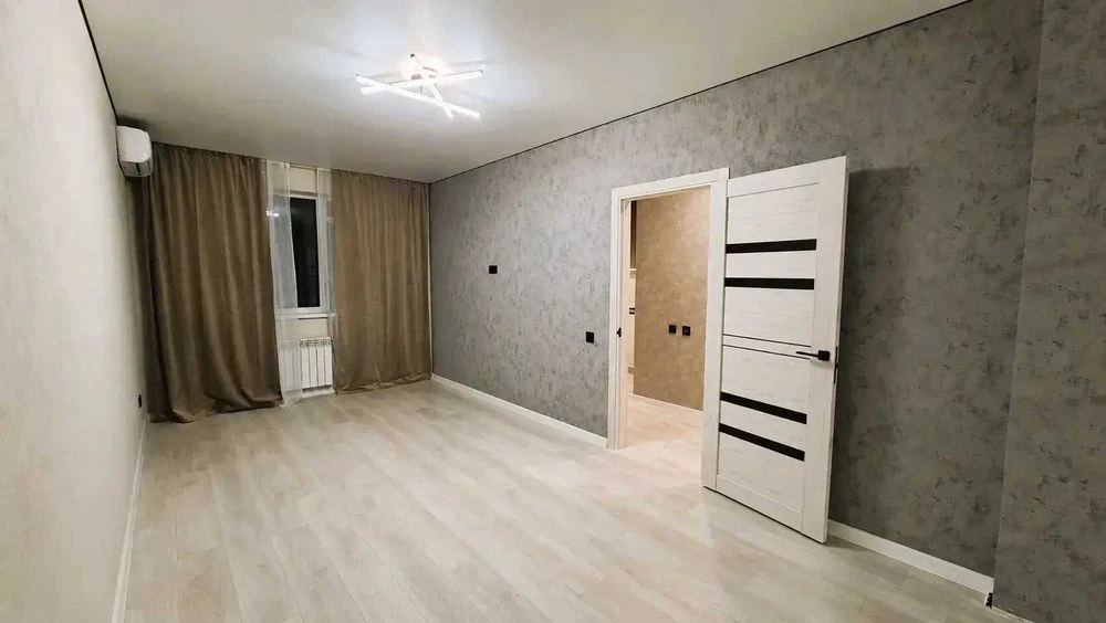 1-кімнатна 45 м² з новим ремонтом у ЖК «ПЕЛЮСТКОВИЙ» | 5 ПОВ