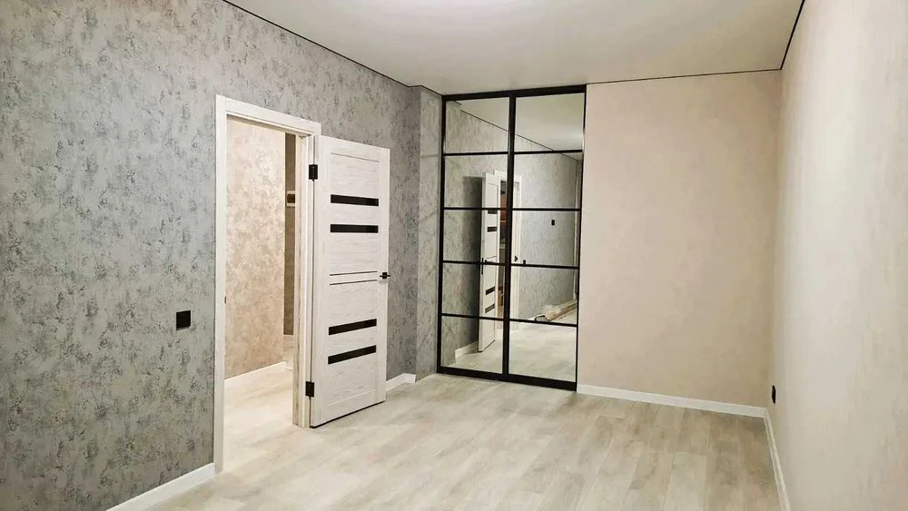 1-кімнатна 45 м² з новим ремонтом у ЖК «ПЕЛЮСТКОВИЙ» | 5 ПОВ