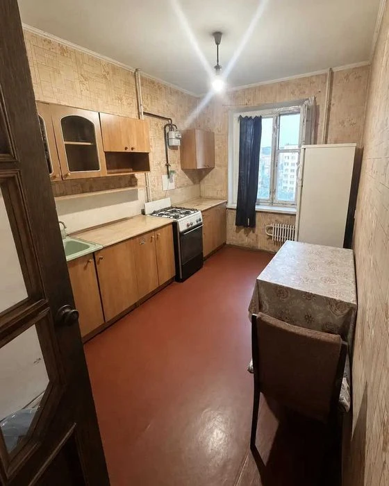 Продаж 3 кім квартири Розд. кімнати. Житловий стан. Левада №