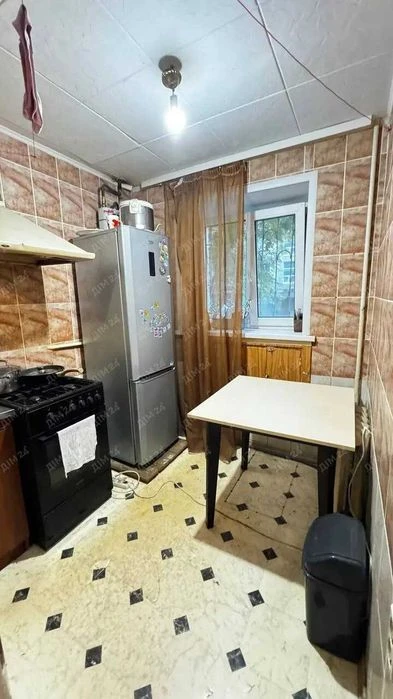 Однокімнатна квартира на Алмазному