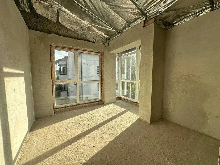 2-room apartment for sale on Mazepy Street