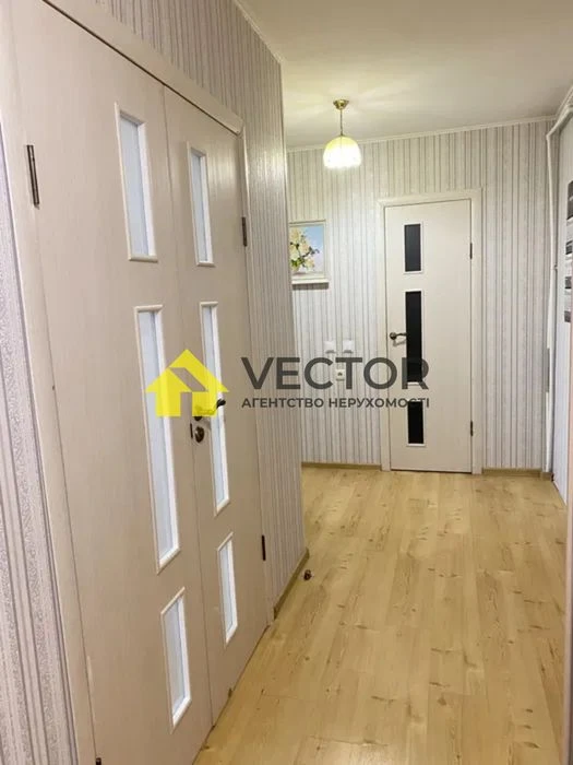 Продаж 2 кім квартири. Р-н Левада. Автономне опалення.