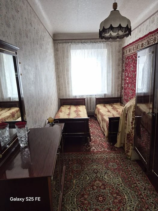 Продаж двокімнатної квартири на провулку Кустарному