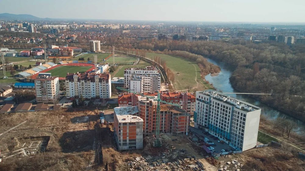 Однокімнатна квартира в центрі на Набережній, 43,77 м²